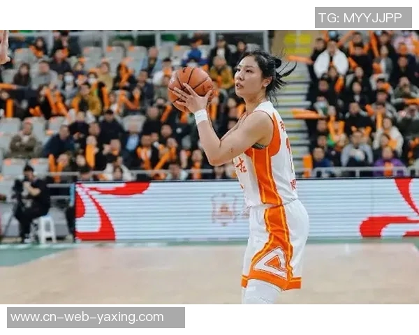 WCBA总决赛激战正酣球队拼搏展现女篮风采与激情 WCBA总决赛激战正酣球队拼搏展现女篮风采与激情