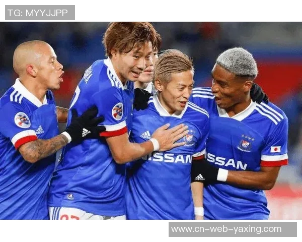 广岛三箭迎战横滨水手争夺日职联赛季后赛资格的关键战役 广岛三箭迎战横滨水手争夺日职联赛季后赛资格的关键战役